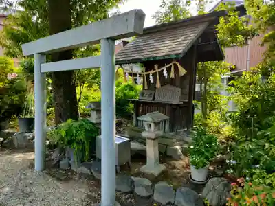 神館神社の末社・摂社