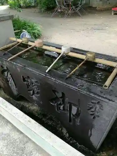 越谷香取神社の手水