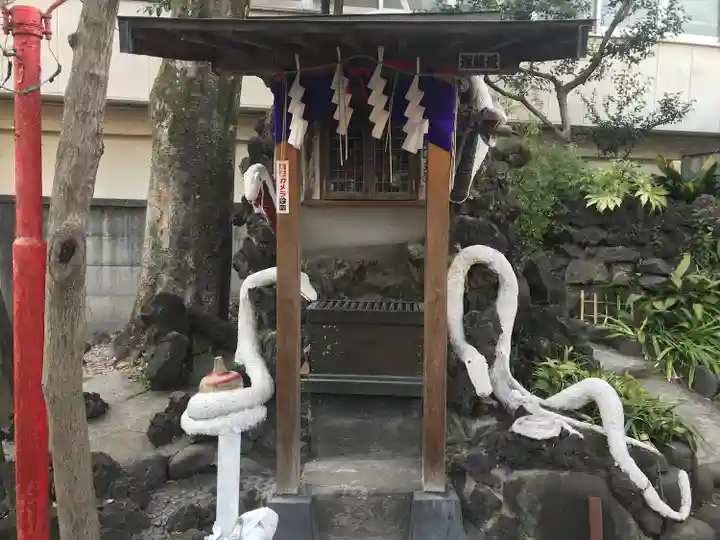 蛇窪神社の末社・摂社
