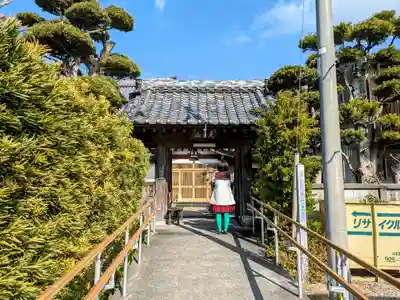 法雲寺の山門・神門