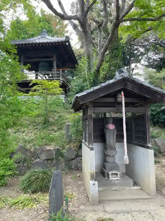 大正寺の{uncategorized: "未分類", other: "その他", undefined: "問題あり", building: "その他建物", grave: "お墓", sacred_gate: "鳥居", guardian: "狛犬", statue: "像", buddha: "仏像", history: "歴史", nature: "自然", garden: "庭園", animal: "動物", pagoda: "塔", temizu: "手水舎", mountain_gate: "山門・神門", sanctuary: "本殿・本堂", subordinate: "末社・摂社", art: "芸術", scenery: "景色", jizo: "地蔵", ema: "絵馬", goshuin: "御朱印", omikuji: "おみくじ", items: "授与品その他", amulet: "お守り", goshuincho: "御朱印帳", eats: "食事", festival: "お祭り", votive_dance: "神楽", shichigosan: "七五三参", wedding: "結婚式", experience: "体験その他", initially: "初詣", around: "周辺", anti_infection: "感染症対策"}