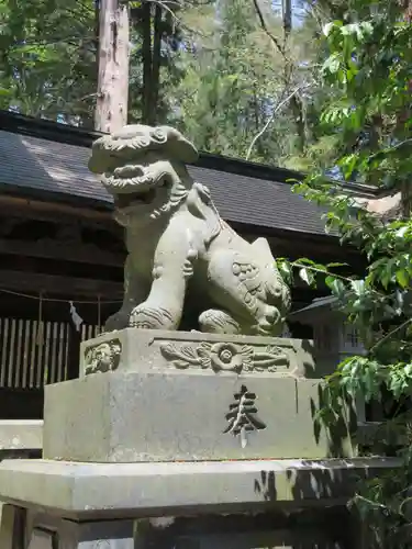 矢彦神社の狛犬