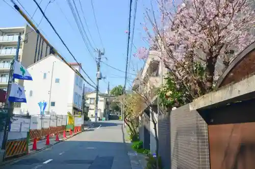 白山神社の周辺
