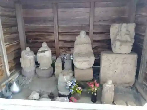 加積雪嶋神社の{uncategorized: "未分類", other: "その他", undefined: "問題あり", building: "その他建物", grave: "お墓", sacred_gate: "鳥居", guardian: "狛犬", statue: "像", buddha: "仏像", history: "歴史", nature: "自然", garden: "庭園", animal: "動物", pagoda: "塔", temizu: "手水舎", mountain_gate: "山門・神門", sanctuary: "本殿・本堂", subordinate: "末社・摂社", art: "芸術", scenery: "景色", jizo: "地蔵", ema: "絵馬", goshuin: "御朱印", omikuji: "おみくじ", items: "授与品その他", amulet: "お守り", goshuincho: "御朱印帳", eats: "食事", festival: "お祭り", votive_dance: "神楽", shichigosan: "七五三参", wedding: "結婚式", experience: "体験その他", initially: "初詣", around: "周辺", anti_infection: "感染症対策"}