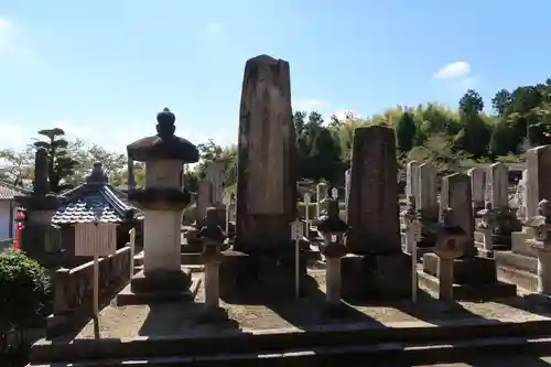 西蓮寺(三重県)