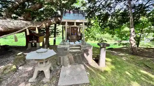 橡木山白木神社(北海道)