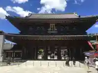 川崎大師(平間寺)の山門・神門