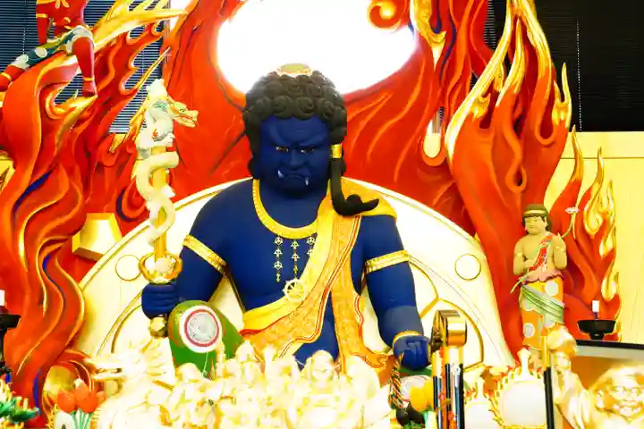総本山 本福寺の仏像
