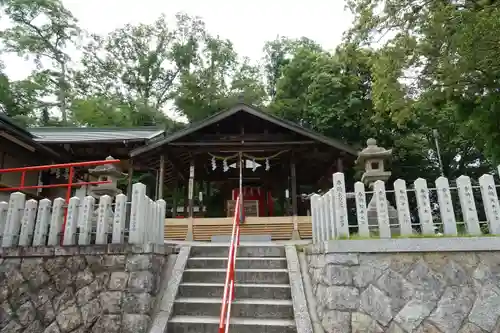 あやめ池神社の本殿