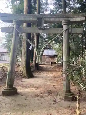下大貫箒根神社の鳥居