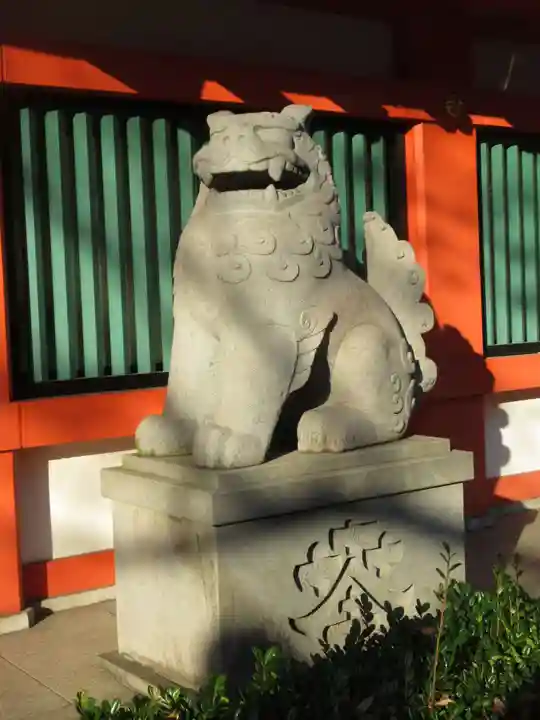 千葉神社の狛犬