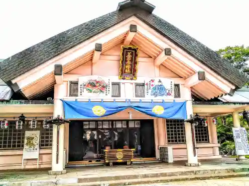 善知鳥神社の本殿・本堂