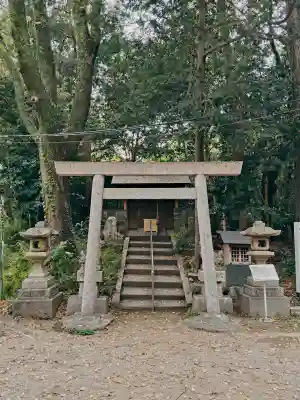 松阪神社の{uncategorized: "未分類", other: "その他", undefined: "問題あり", building: "その他建物", grave: "お墓", sacred_gate: "鳥居", guardian: "狛犬", statue: "像", buddha: "仏像", history: "歴史", nature: "自然", garden: "庭園", animal: "動物", pagoda: "塔", temizu: "手水舎", mountain_gate: "山門・神門", sanctuary: "本殿・本堂", subordinate: "末社・摂社", art: "芸術", scenery: "景色", jizo: "地蔵", ema: "絵馬", goshuin: "御朱印", omikuji: "おみくじ", items: "授与品その他", amulet: "お守り", goshuincho: "御朱印帳", eats: "食事", festival: "お祭り", votive_dance: "神楽", shichigosan: "七五三参", wedding: "結婚式", experience: "体験その他", initially: "初詣", around: "周辺", anti_infection: "感染症対策"}