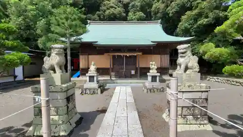 那閉神社の本殿・本堂