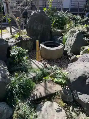 願行寺の{uncategorized: "未分類", other: "その他", undefined: "問題あり", building: "その他建物", grave: "お墓", sacred_gate: "鳥居", guardian: "狛犬", statue: "像", buddha: "仏像", history: "歴史", nature: "自然", garden: "庭園", animal: "動物", pagoda: "塔", temizu: "手水舎", mountain_gate: "山門・神門", sanctuary: "本殿・本堂", subordinate: "末社・摂社", art: "芸術", scenery: "景色", jizo: "地蔵", ema: "絵馬", goshuin: "御朱印", omikuji: "おみくじ", items: "授与品その他", amulet: "お守り", goshuincho: "御朱印帳", eats: "食事", festival: "お祭り", votive_dance: "神楽", shichigosan: "七五三参", wedding: "結婚式", experience: "体験その他", initially: "初詣", around: "周辺", anti_infection: "感染症対策"}