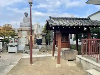 常光寺の{uncategorized: "未分類", other: "その他", undefined: "問題あり", building: "その他建物", grave: "お墓", sacred_gate: "鳥居", guardian: "狛犬", statue: "像", buddha: "仏像", history: "歴史", nature: "自然", garden: "庭園", animal: "動物", pagoda: "塔", temizu: "手水舎", mountain_gate: "山門・神門", sanctuary: "本殿・本堂", subordinate: "末社・摂社", art: "芸術", scenery: "景色", jizo: "地蔵", ema: "絵馬", goshuin: "御朱印", omikuji: "おみくじ", items: "授与品その他", amulet: "お守り", goshuincho: "御朱印帳", eats: "食事", festival: "お祭り", votive_dance: "神楽", shichigosan: "七五三参", wedding: "結婚式", experience: "体験その他", initially: "初詣", around: "周辺", anti_infection: "感染症対策"}