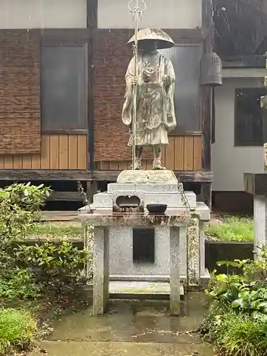 清徳寺の像