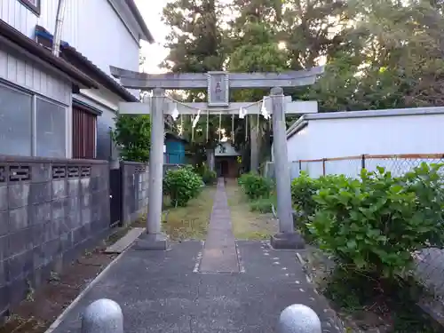 稲生神社の鳥居