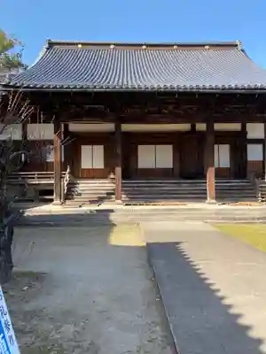 善導寺の本殿・本堂