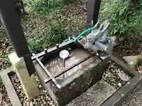 仲神社の手水舎