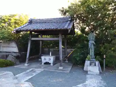善住寺の手水舎