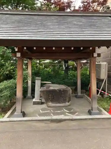 札幌祖霊神社の手水舎