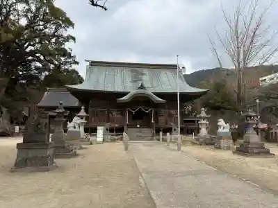 與止日女神社の{uncategorized: "未分類", other: "その他", undefined: "問題あり", building: "その他建物", grave: "お墓", sacred_gate: "鳥居", guardian: "狛犬", statue: "像", buddha: "仏像", history: "歴史", nature: "自然", garden: "庭園", animal: "動物", pagoda: "塔", temizu: "手水舎", mountain_gate: "山門・神門", sanctuary: "本殿・本堂", subordinate: "末社・摂社", art: "芸術", scenery: "景色", jizo: "地蔵", ema: "絵馬", goshuin: "御朱印", omikuji: "おみくじ", items: "授与品その他", amulet: "お守り", goshuincho: "御朱印帳", eats: "食事", festival: "お祭り", votive_dance: "神楽", shichigosan: "七五三参", wedding: "結婚式", experience: "体験その他", initially: "初詣", around: "周辺", anti_infection: "感染症対策"}