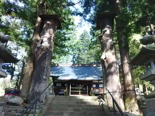 山家神社の本殿・本堂