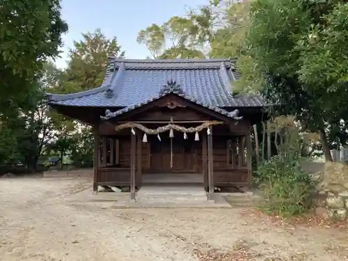 高井神社の本殿・本堂