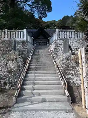 高家神社の{uncategorized: "未分類", other: "その他", undefined: "問題あり", building: "その他建物", grave: "お墓", sacred_gate: "鳥居", guardian: "狛犬", statue: "像", buddha: "仏像", history: "歴史", nature: "自然", garden: "庭園", animal: "動物", pagoda: "塔", temizu: "手水舎", mountain_gate: "山門・神門", sanctuary: "本殿・本堂", subordinate: "末社・摂社", art: "芸術", scenery: "景色", jizo: "地蔵", ema: "絵馬", goshuin: "御朱印", omikuji: "おみくじ", items: "授与品その他", amulet: "お守り", goshuincho: "御朱印帳", eats: "食事", festival: "お祭り", votive_dance: "神楽", shichigosan: "七五三参", wedding: "結婚式", experience: "体験その他", initially: "初詣", around: "周辺", anti_infection: "感染症対策"}