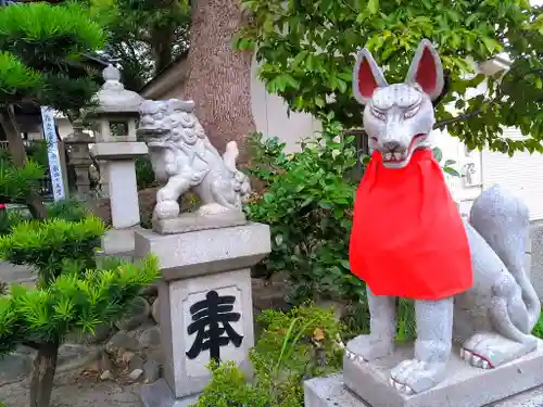 稲荷社（大生稲荷神社）の狛犬