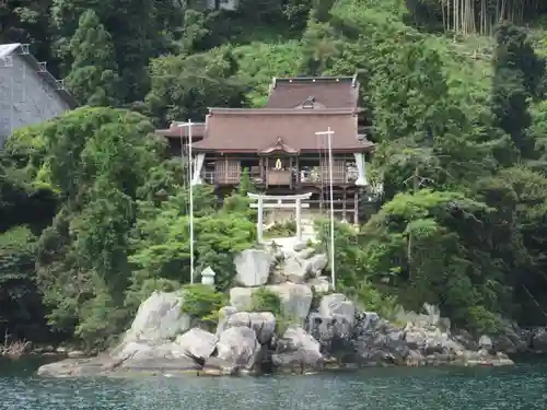 竹生島神社（都久夫須麻神社）の本殿