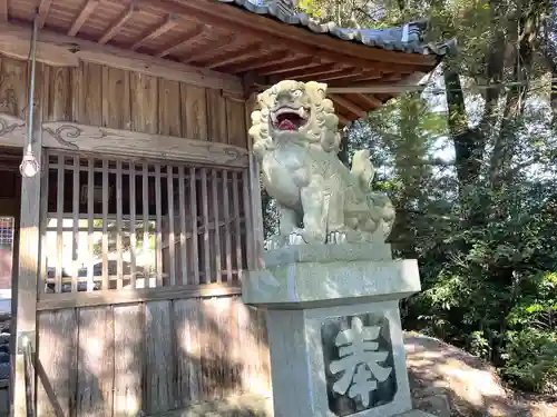 大杉神社の狛犬