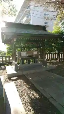 小金八坂神社の手水舎