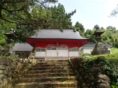 物部神社の本殿・本堂