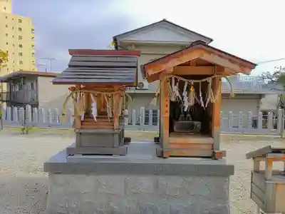 八ツ屋神明社の末社・摂社