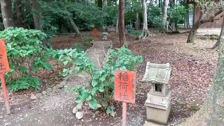 結城諏訪神社の末社・摂社