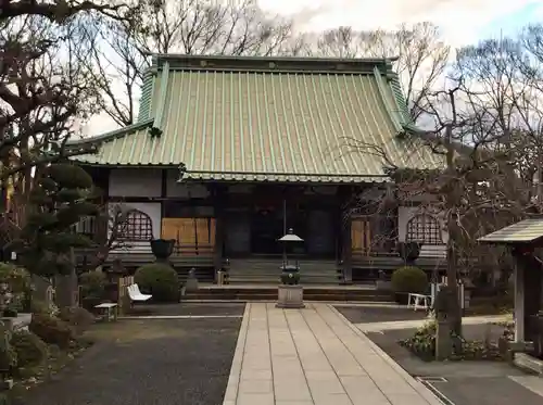 良忠寺の本殿・本堂