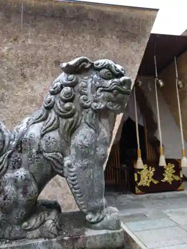 鳥飼八幡宮の狛犬