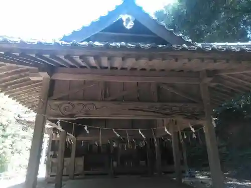 遠貴神社の本殿