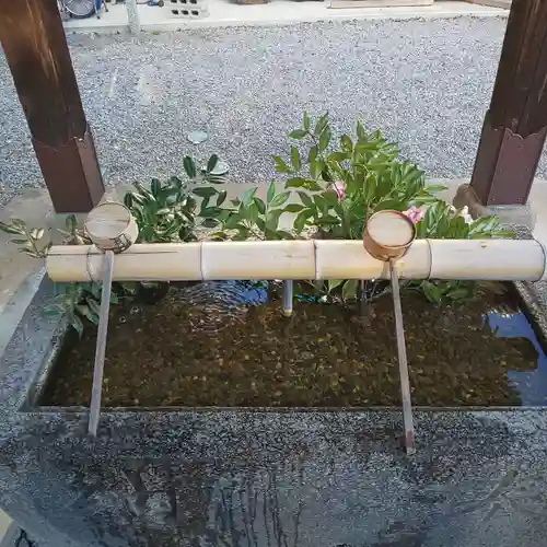 玉敷神社の手水舎