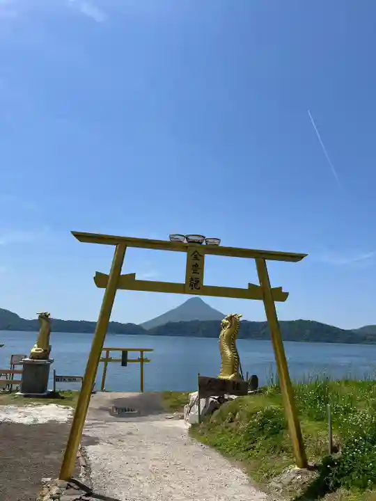 龍宮神社の鳥居