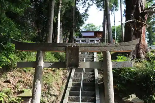 阿久津「田村神社」（郡山市阿久津町）旧社名：伊豆箱根三嶋三社の鳥居