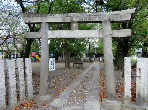 浮島稲荷神社の鳥居