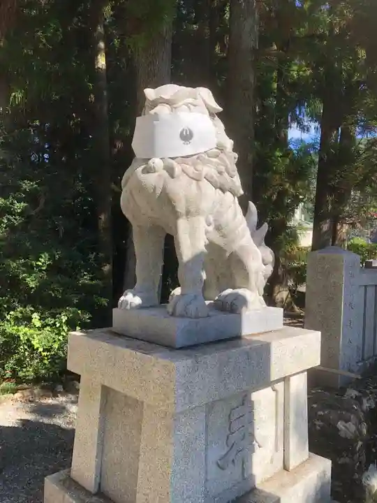 熊野本宮大社の狛犬
