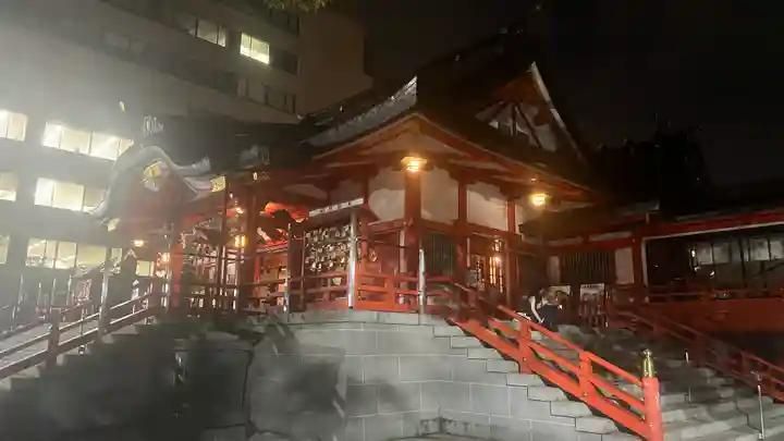 花園神社の本殿・本堂