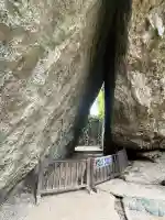 斎場御嶽の{uncategorized: "未分類", other: "その他", undefined: "問題あり", building: "その他建物", grave: "お墓", sacred_gate: "鳥居", guardian: "狛犬", statue: "像", buddha: "仏像", history: "歴史", nature: "自然", garden: "庭園", animal: "動物", pagoda: "塔", temizu: "手水舎", mountain_gate: "山門・神門", sanctuary: "本殿・本堂", subordinate: "末社・摂社", art: "芸術", scenery: "景色", jizo: "地蔵", ema: "絵馬", goshuin: "御朱印", omikuji: "おみくじ", items: "授与品その他", amulet: "お守り", goshuincho: "御朱印帳", eats: "食事", festival: "お祭り", votive_dance: "神楽", shichigosan: "七五三参", wedding: "結婚式", experience: "体験その他", initially: "初詣", around: "周辺", anti_infection: "感染症対策"}