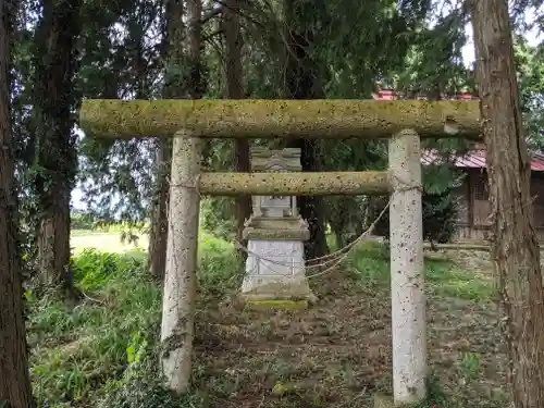 亀和田天満宮の鳥居