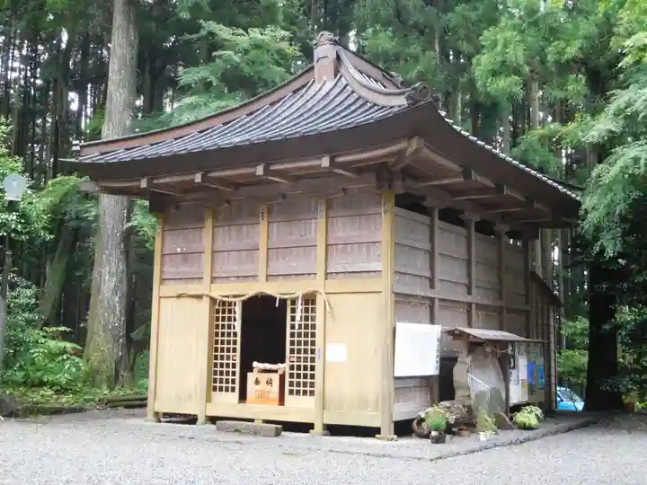 須山浅間神社の末社・摂社