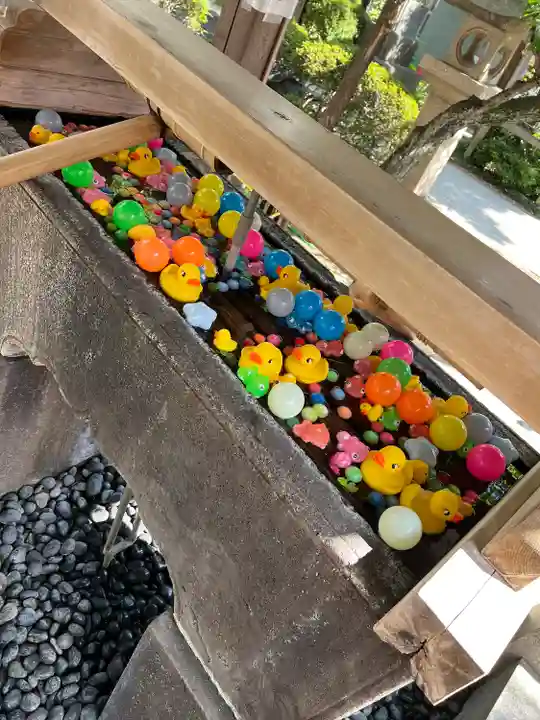 鳩森八幡神社の手水舎